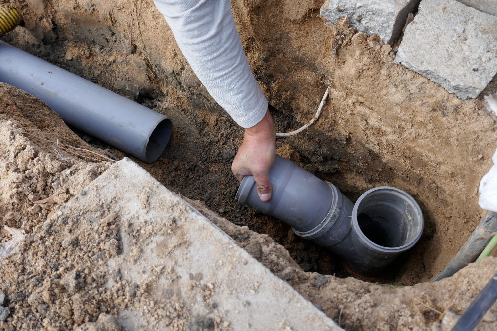 Sewer_iStock-1052631204-1-scaled